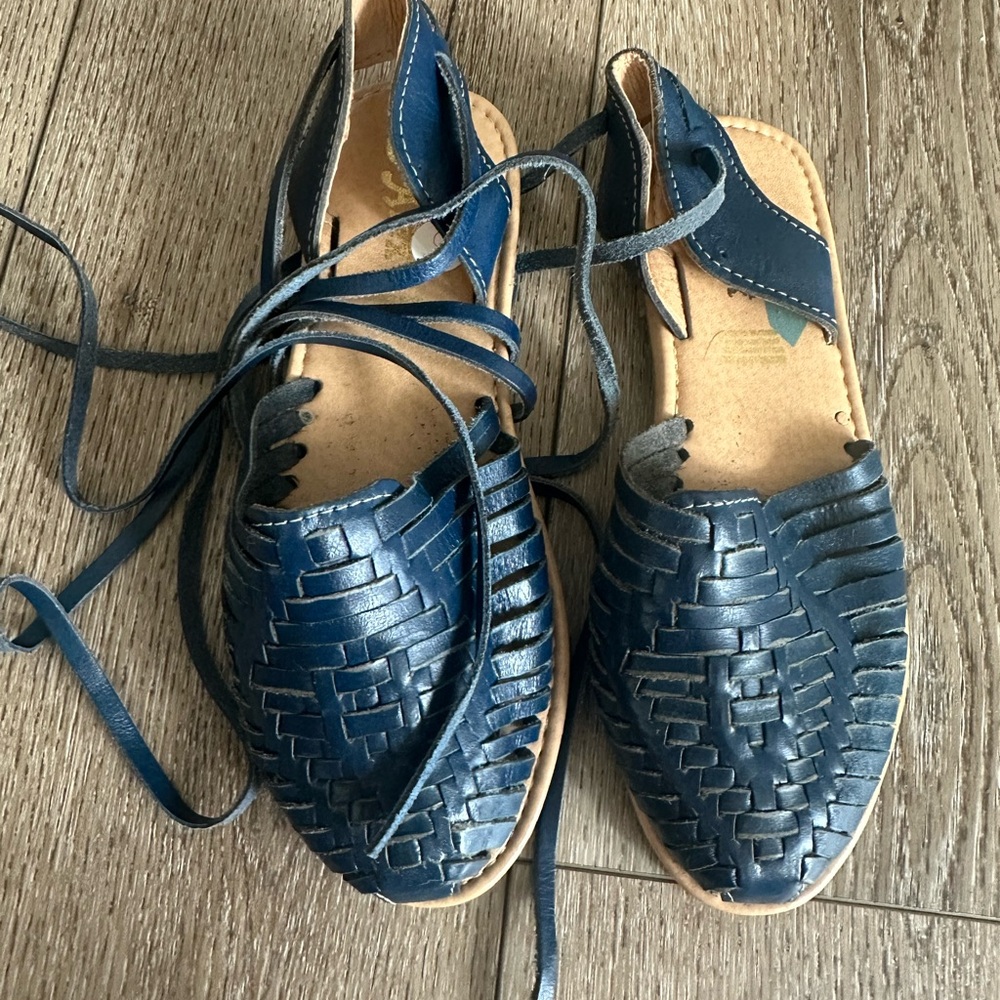 MEXICANA Navy Woven Leather Flats
